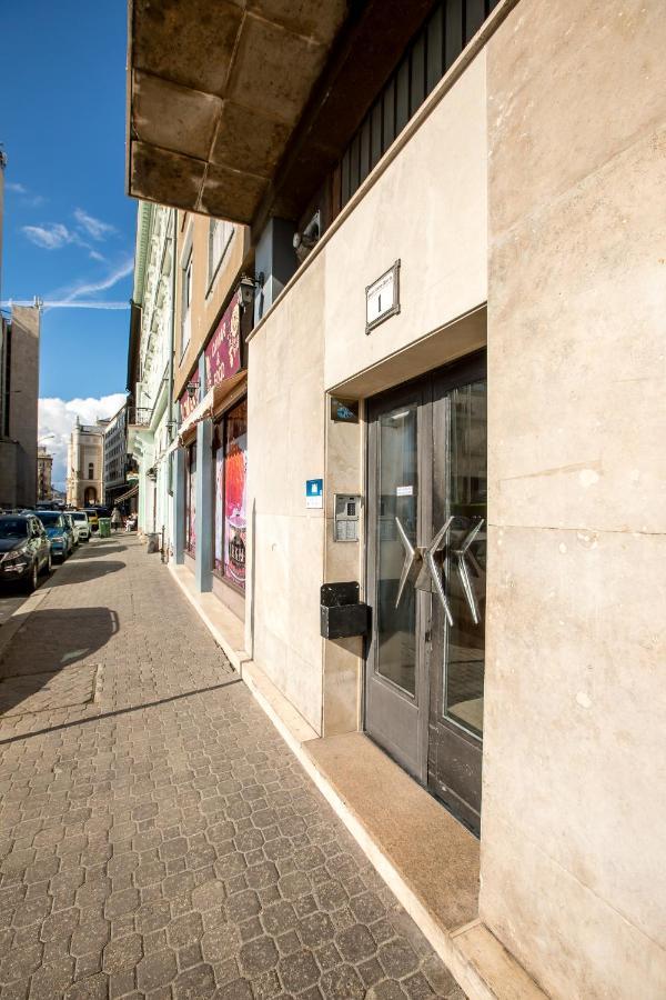 Danube Apartment بودابست المظهر الخارجي الصورة